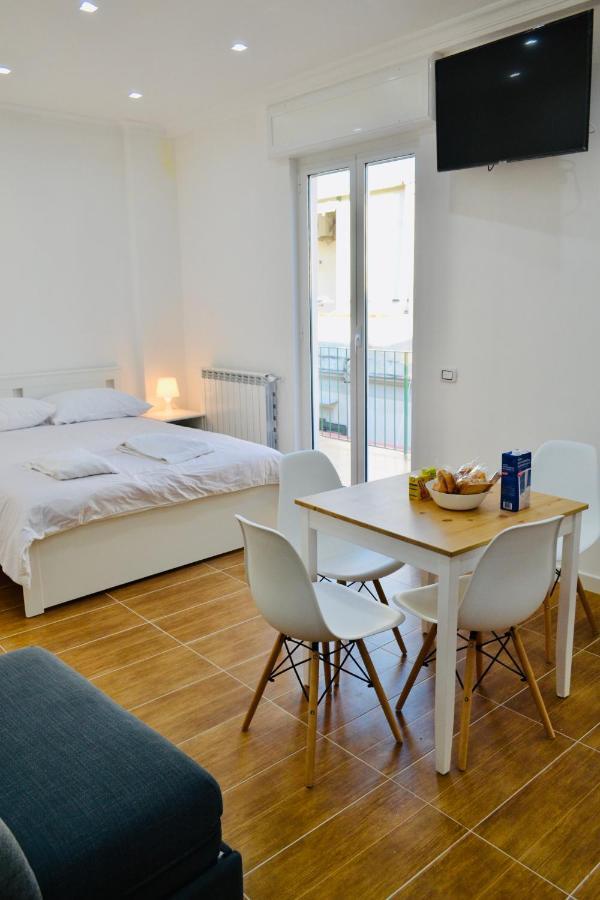Toledo Penthouse Apartment Napoli Bagian luar foto